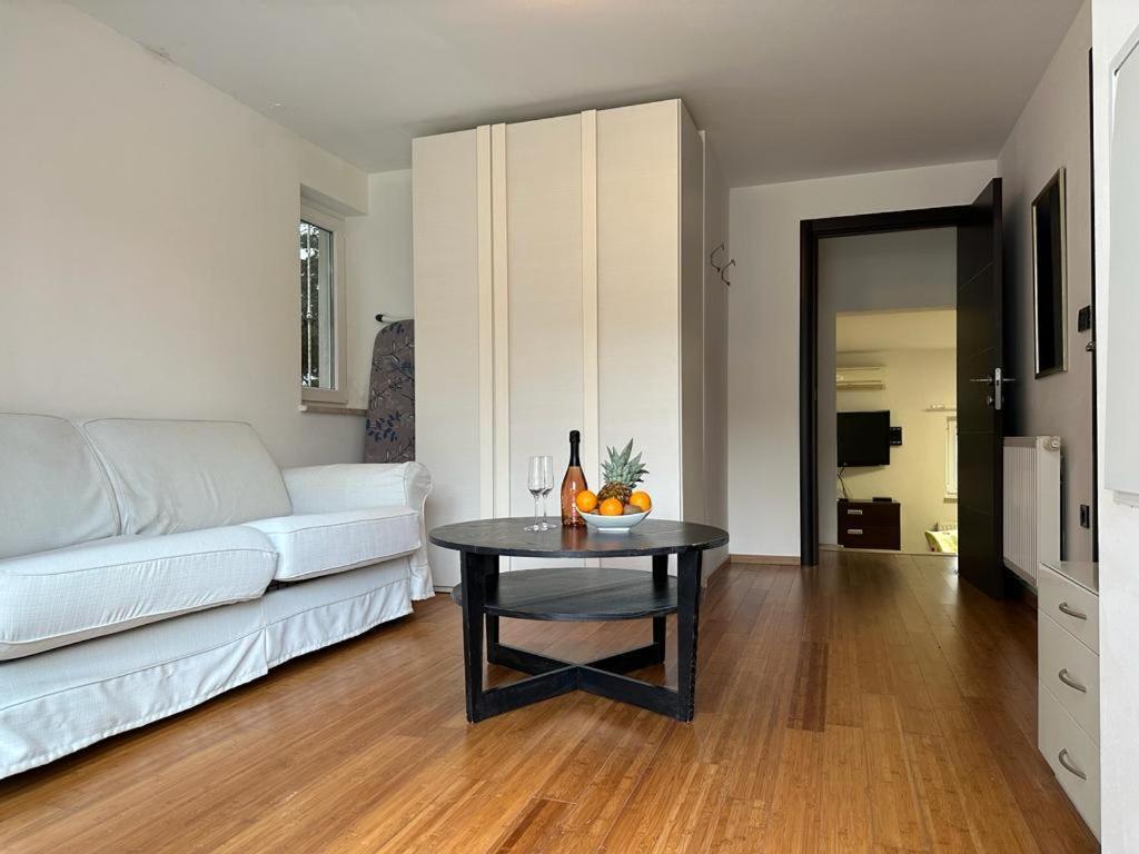 Ribarska Koliba - Stella Adria Villa Pula Exteriér fotografie