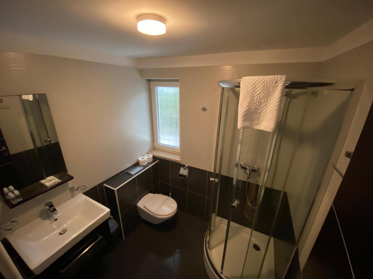 Ribarska Koliba - Stella Adria Villa Pula Exteriér fotografie